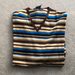 Theory v neck sweater